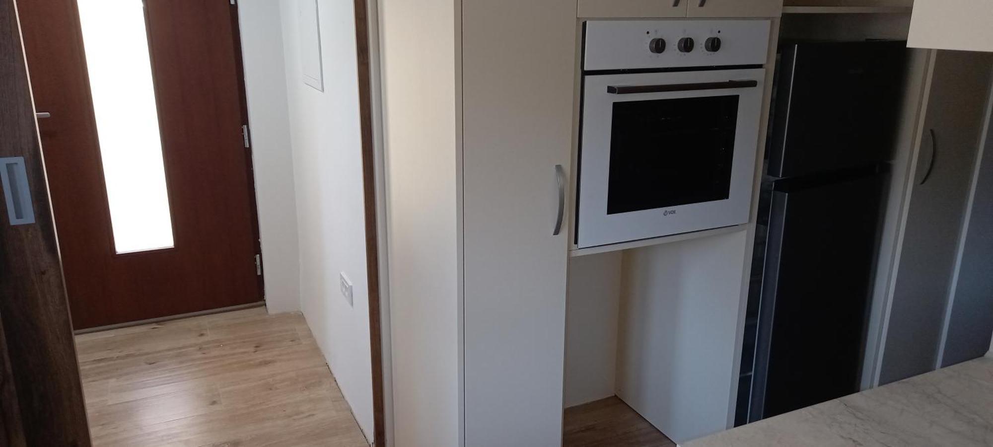 Appartment Bezenica Dobrova ภายนอก รูปภาพ